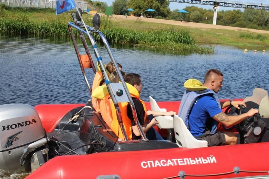 Учения на воде с МООП ОАО «БЗМП»