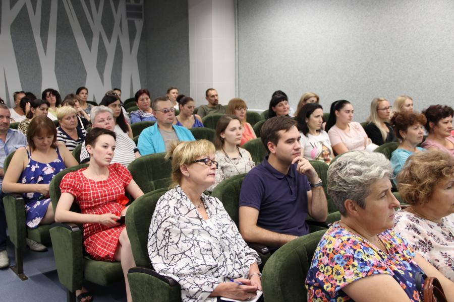 Лекцию на тему «Вакцинопрофилактика гриппа» на ОАО «БЗМП»