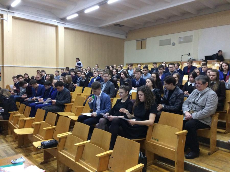 1 апреля членами МООП ОАО «БЗМП» проведена акция «Дружим с законом»