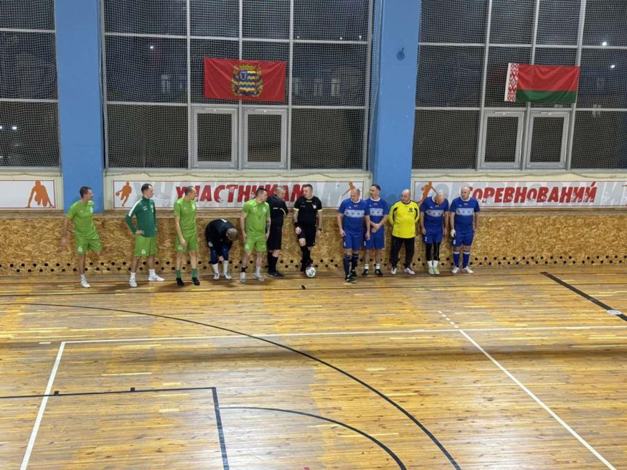 футбол