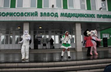 Новогоднее поздравление от Деда Мороза и Снегурочки!